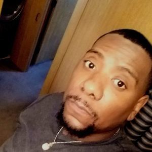 Meet your Posher, Lawrence